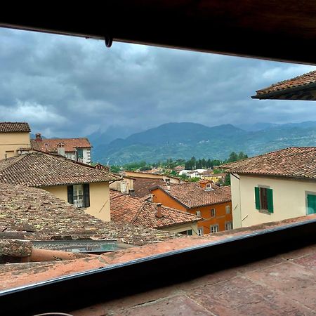 바르가 Una Terrazza Nel Centro Storico 빌라 외부 사진